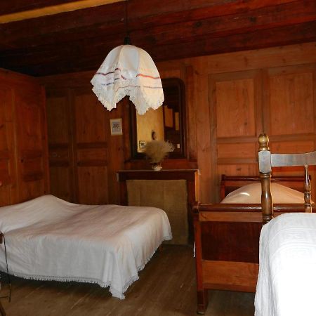 Auberge Paysanne Loubaresse  Bagian luar foto